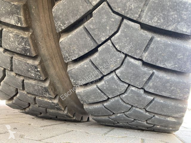Traktor Iveco AS 440...