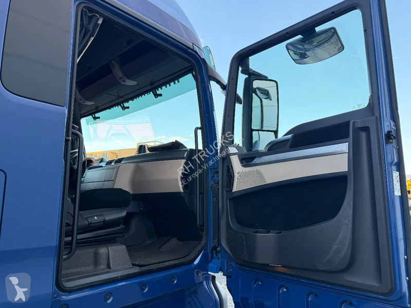 Traktor MAN 26.460 6X2 SPOILERS, AUTOMATIC...