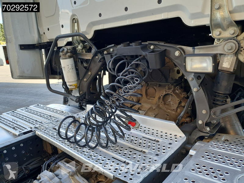 Trekker Mercedes 1851 4X2 2xTanks Euro 6