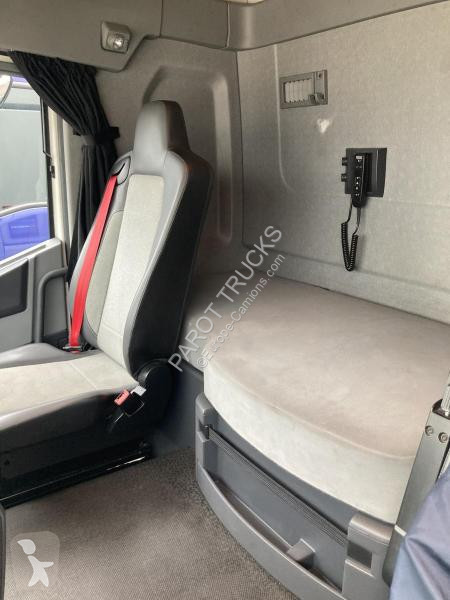 Traktor Renault 440 COMFORT T-Series