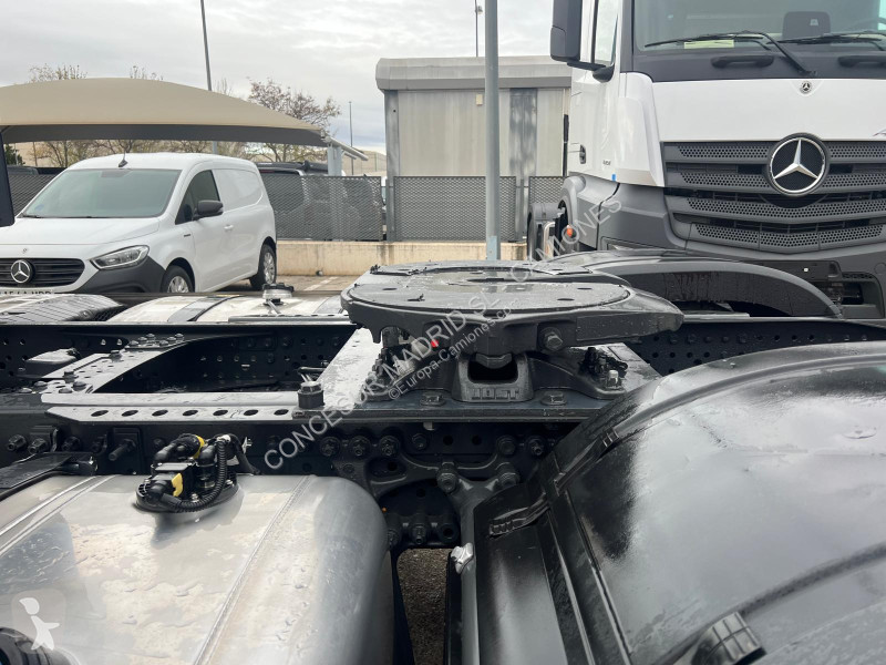 Traktor Mercedes  1848 LS