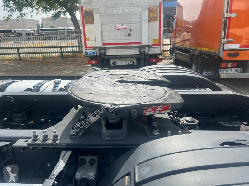 Traktor Volvo  460 Globetrotter