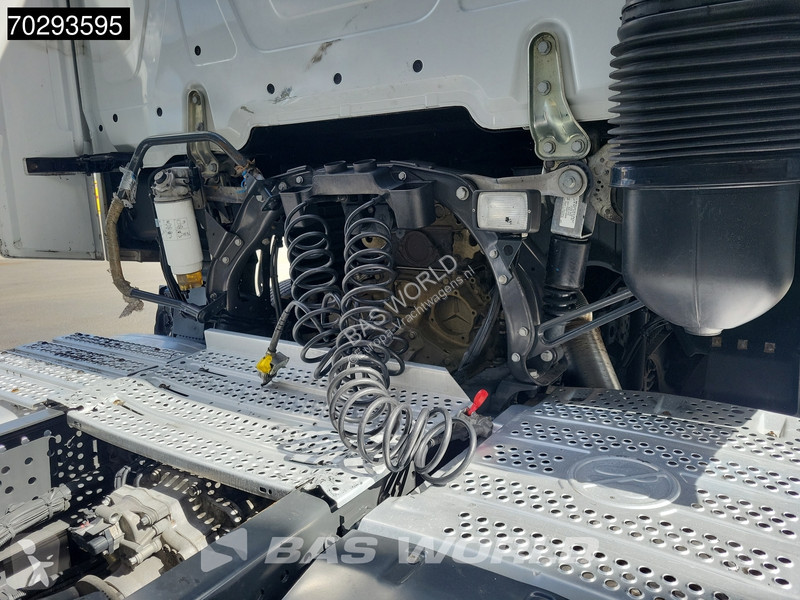 Traktor Mercedes 1851 4X2 BigSpace 2xTanks Euro 6