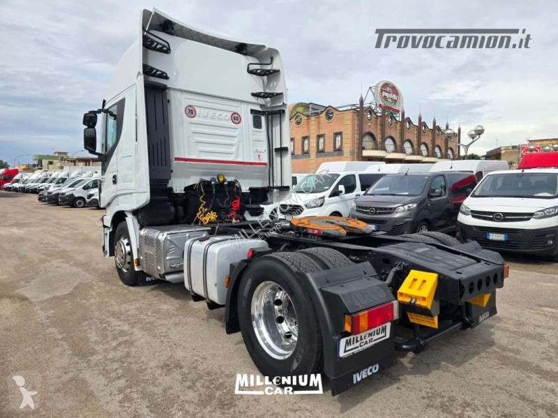 Tracteur Iveco 460 EURO 6 KM 670MILA