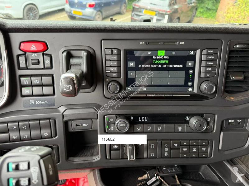 Traktor Scania S450 6X2 Full-Air Retarder...