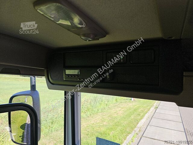 Traktor DAF CF 450 hydr unit