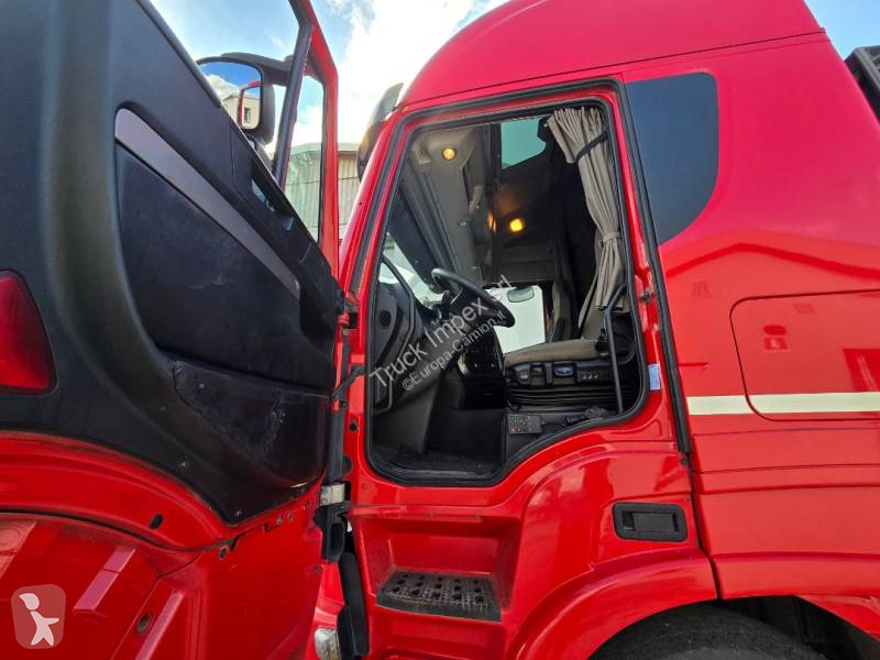 Traktor Iveco