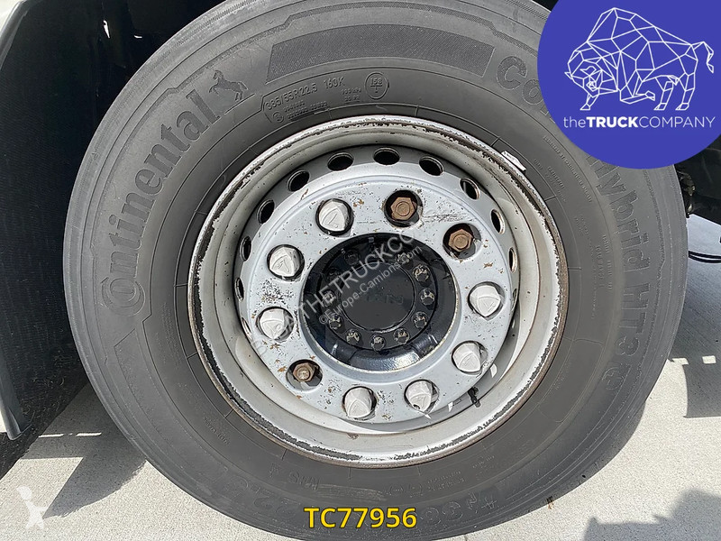 جرار MAN 480