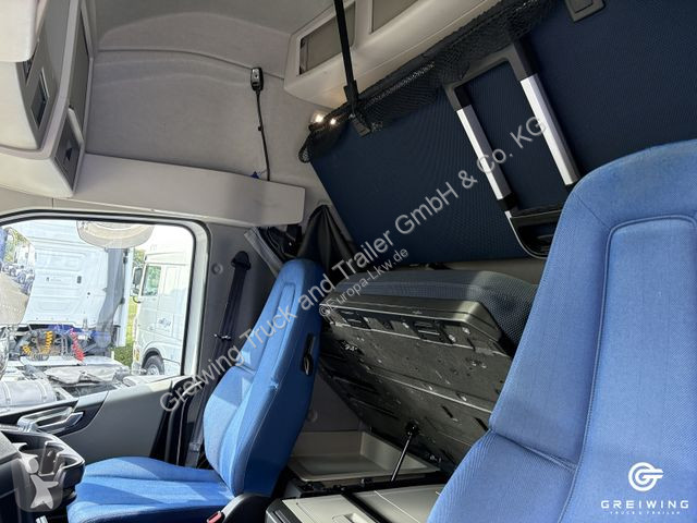 جرار Volvo 500 4x2, Globetrotter XL, Retarder,...