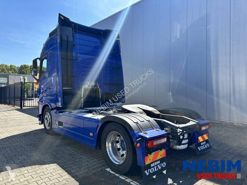 جرار Volvo 500 4X2 - I-Park Cool - Dynamic...