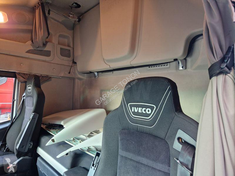 جرار Iveco NP460 GNL / INTARDER