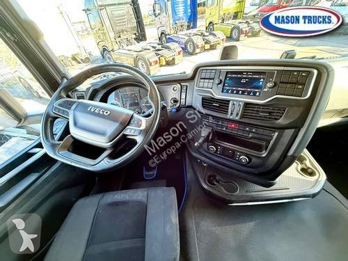 جرار Iveco
