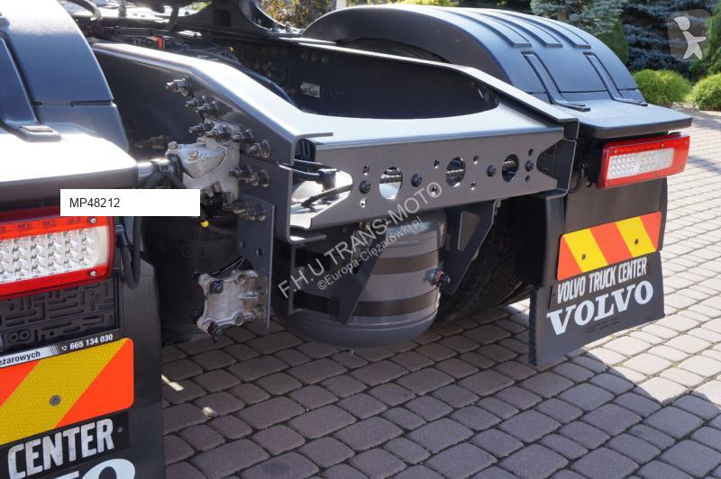 Cap tractor Volvo FH 420 EURO 6 GLOBETROTTER...