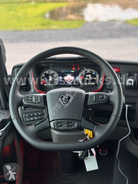 جرار Scania S770 A4x2 V8 LED / ACC /  Leder /...