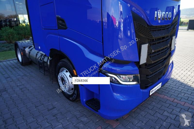 Влекач Iveco S-Way 460