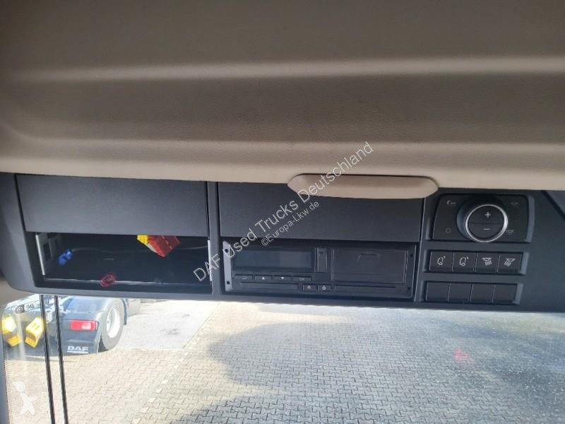Traktor DAF XG  FT 4X2