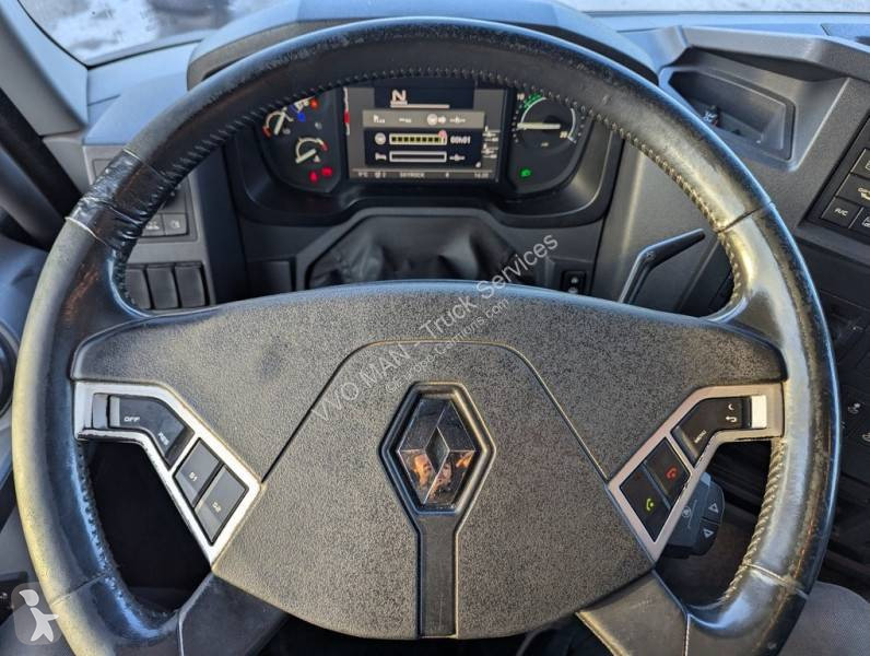 جرار Renault