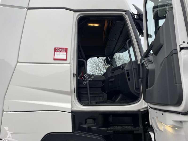 Tracteur Renault  T HIGH 480