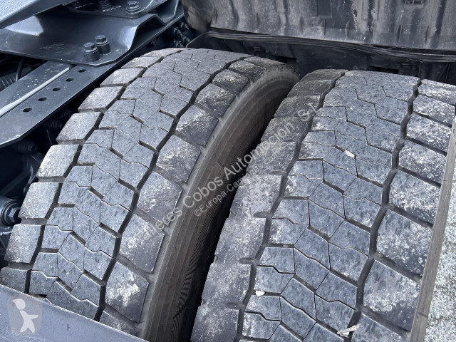 جرار Iveco S-Way AS440S53T/P