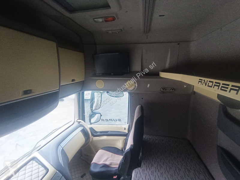 جرار DAF XF 510 SSC