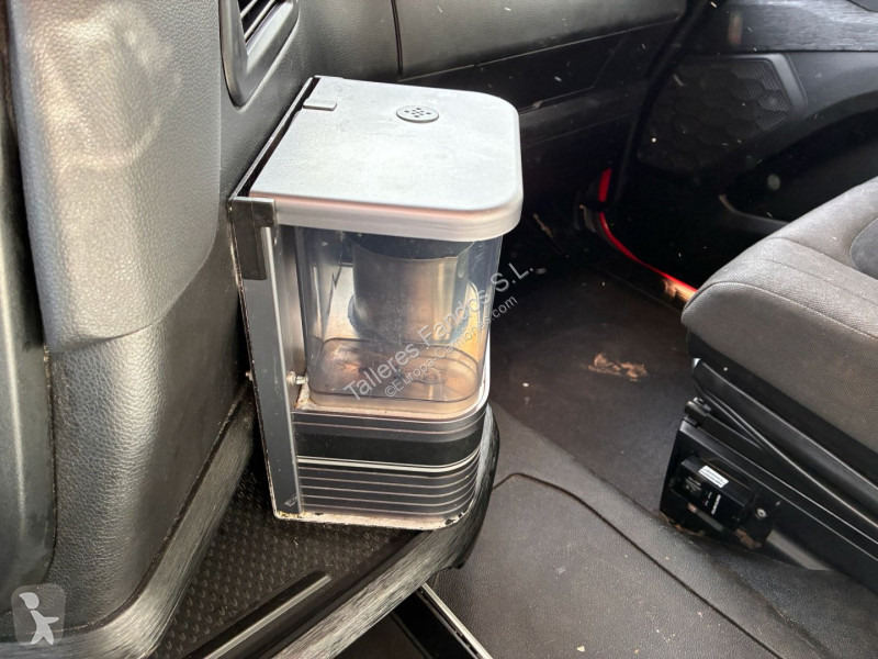 جرار Iveco  480 AUTOMATICO CON INTARDER