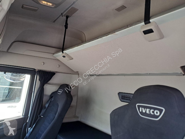 جرار Iveco S-WAY AS440S51T/P