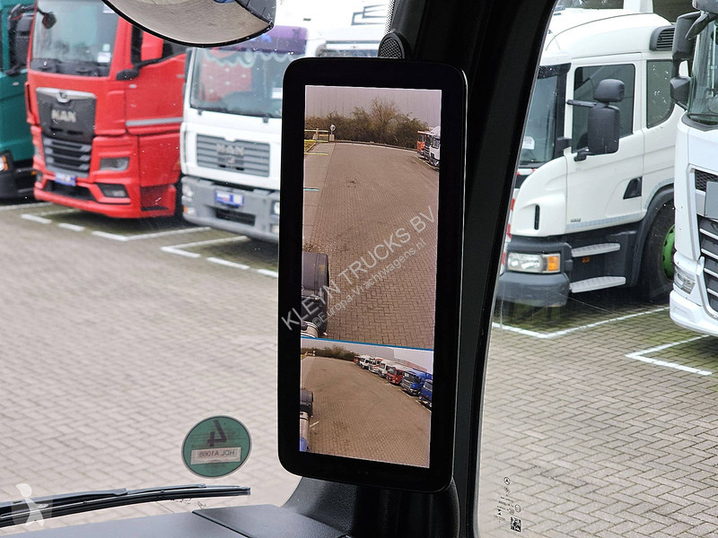 Влекач Mercedes AROCS 1843 4X4 ALLRAD PTO MP5