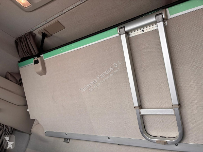 Cabeza tractora Iveco 510 AUTOMATICO CON INTARDER
