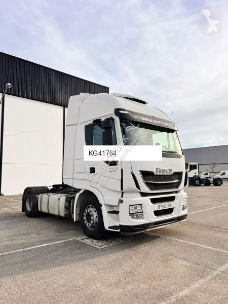 Nyergesvontató Iveco STRALIS 500