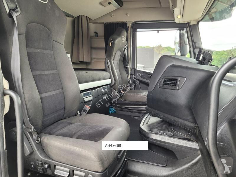 جرار Iveco