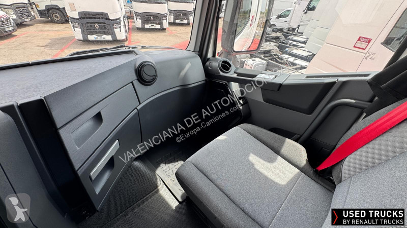 جرار Renault