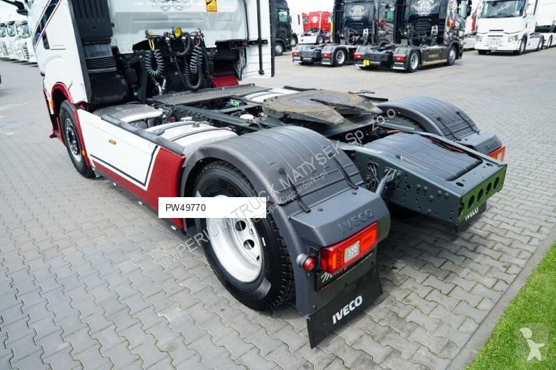 Влекач Iveco / 510 / I-PARK COOL / FULL AIRMATIC