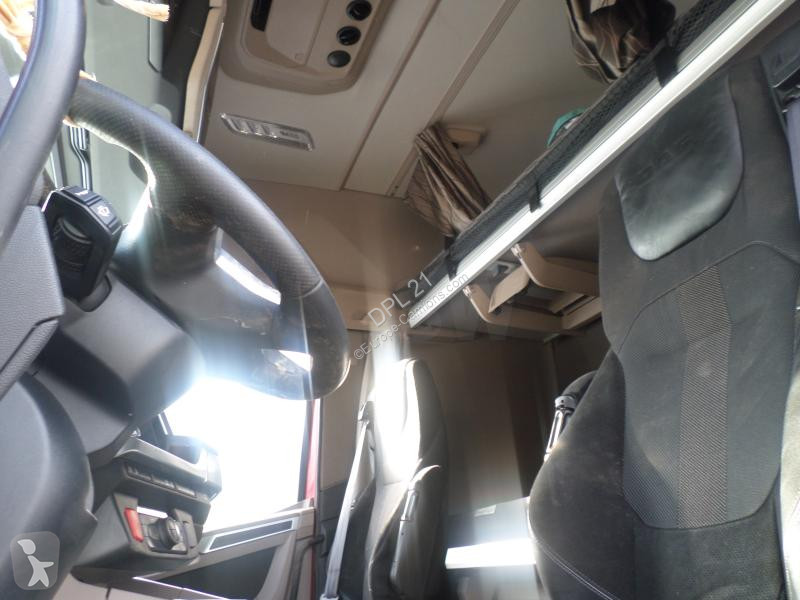 جرار DAF 530FT