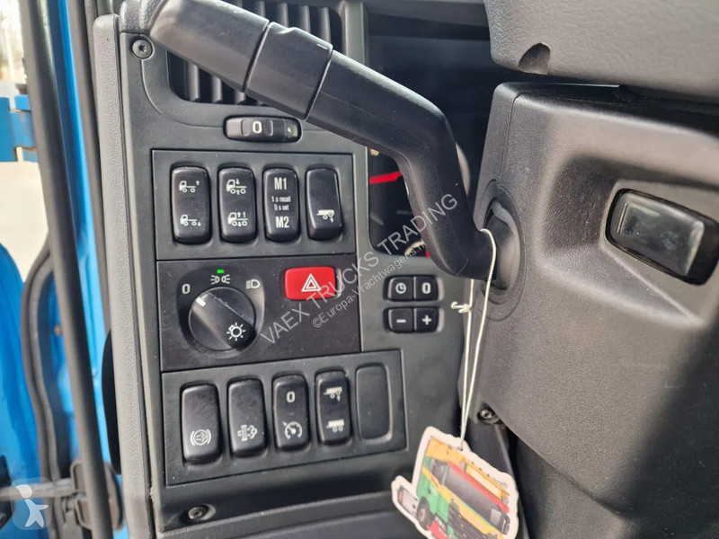 جرار Scania 410 6x2/4 - Full air - Navi -...