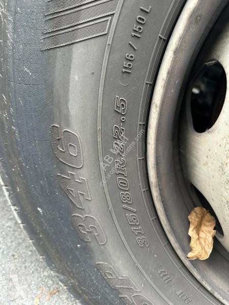 جرار Volvo