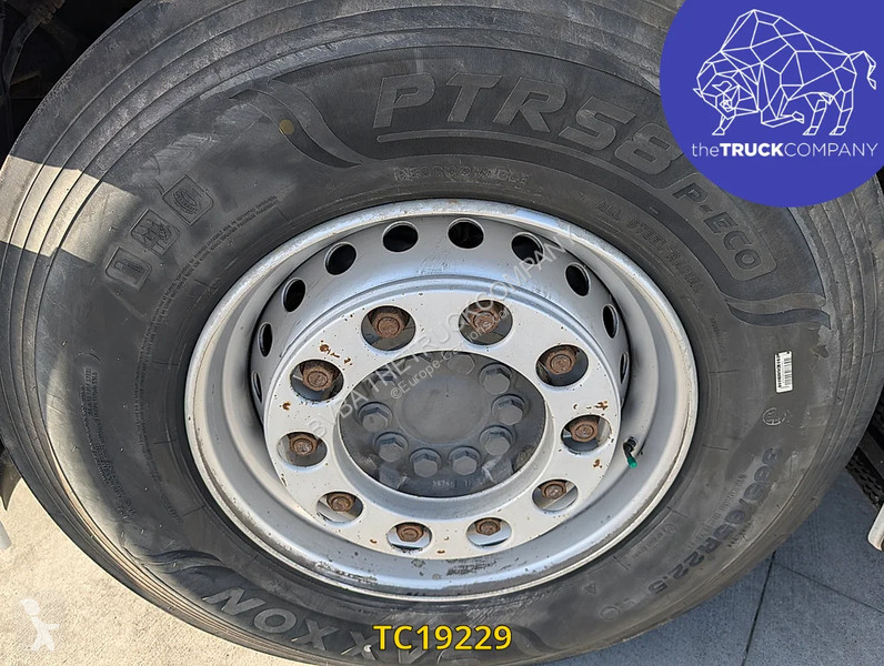 جرار Mercedes 2646