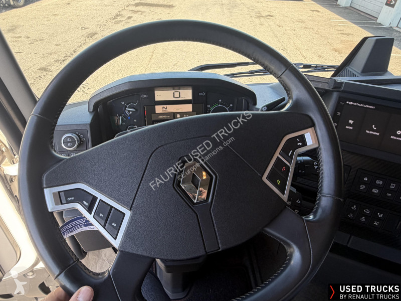 جرار Renault