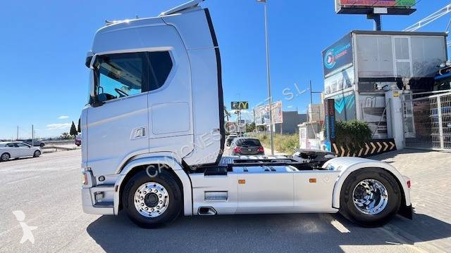 جرار Scania
