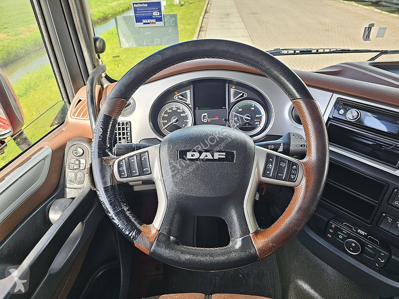 جرار DAF XF
