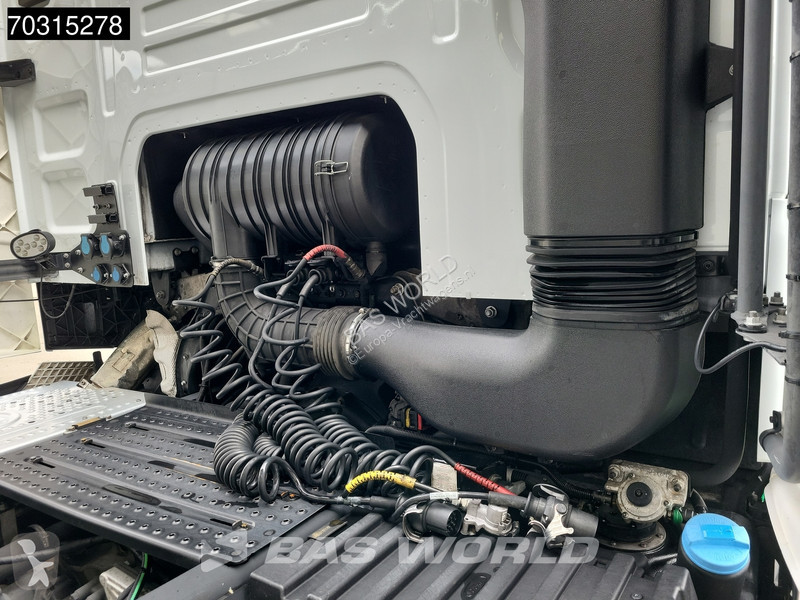 جرار Ford F-Max 500 4X2 Retarder 2xTanks...