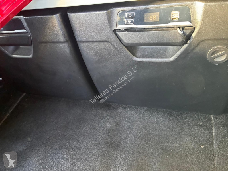 Cabeza tractora Iveco  480 AUTOMATICO CON INTARDER
