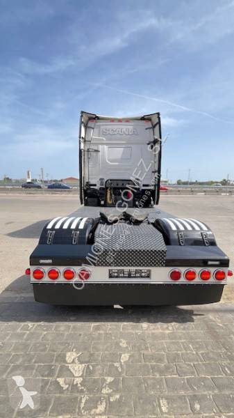 جرار Scania