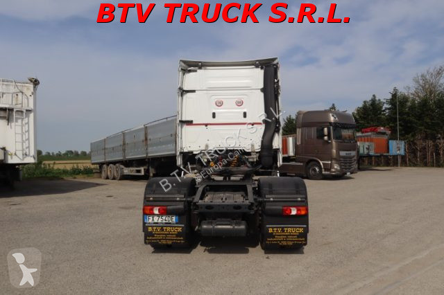 جرار Mercedes ACTROS