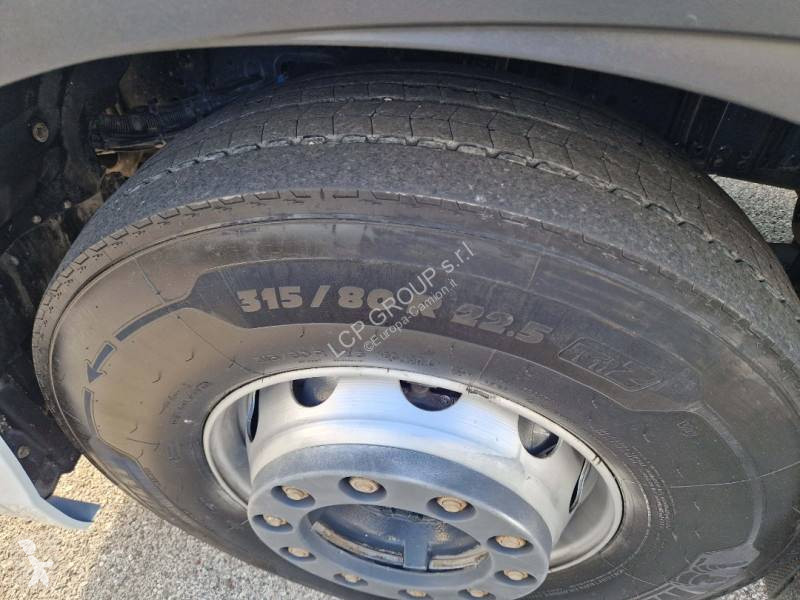 جرار Iveco