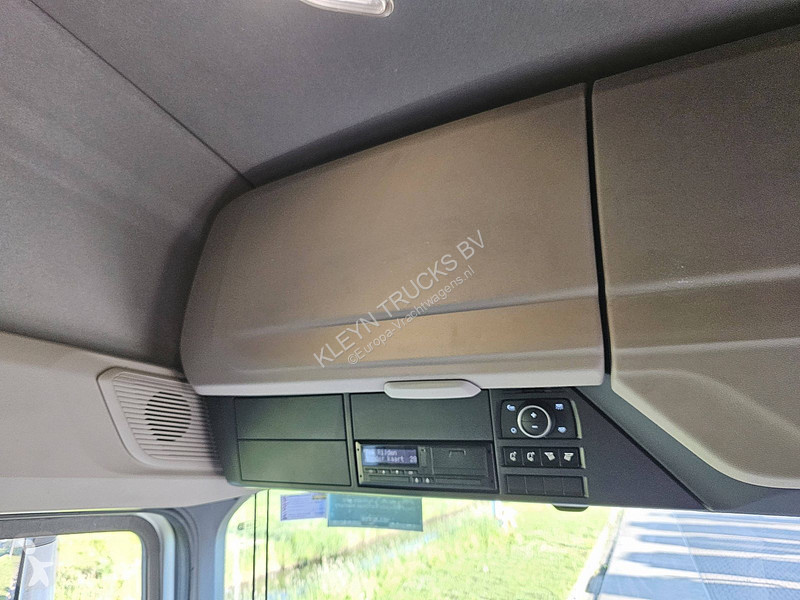 Cabeza tractora DAF 530 NGD
