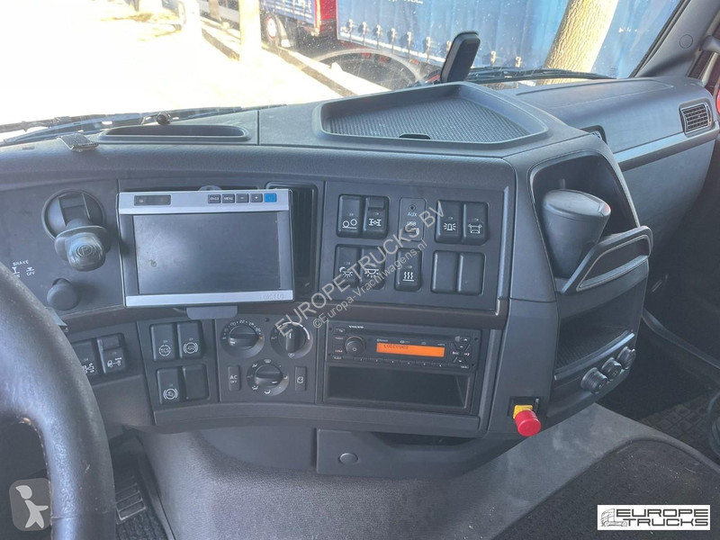 جرار Volvo 600 Steel/Air - Automatic - 70.000KG...