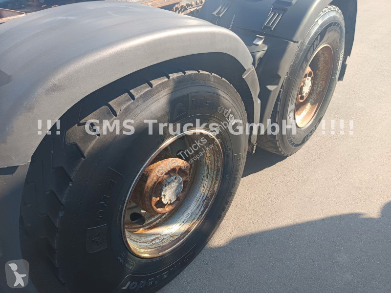 جرار Volvo - 660 / 6X4 / BIG AXLE / 100ton