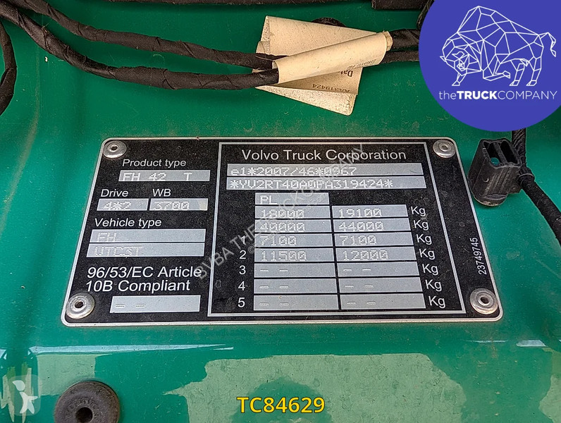 جرار Volvo 500