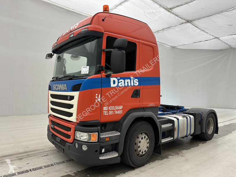 جرار Scania 450