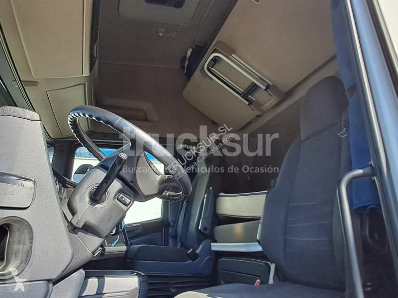Tracteur Scania 520